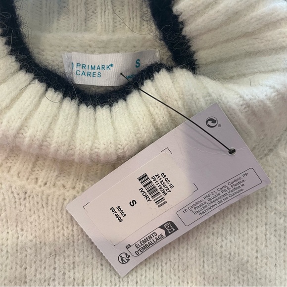 🌺NWT PRIMARK NAVY AND WHITE STRIPED SWEATER SIZE SMALL🌺 - Picture 3 of 4